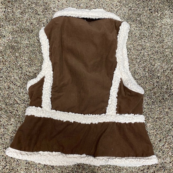 Forever21 Women’s Vest - Picture 3 of 4